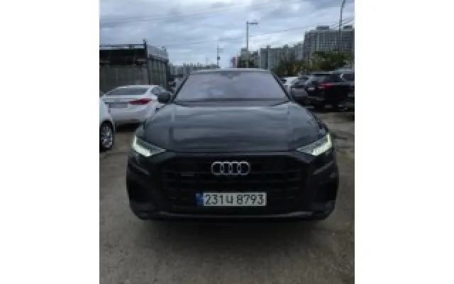 인천실매물중고차 Q8 55 TFSI 콰트로 프리미엄 매물 사진 15 - 2023/02 270,890km