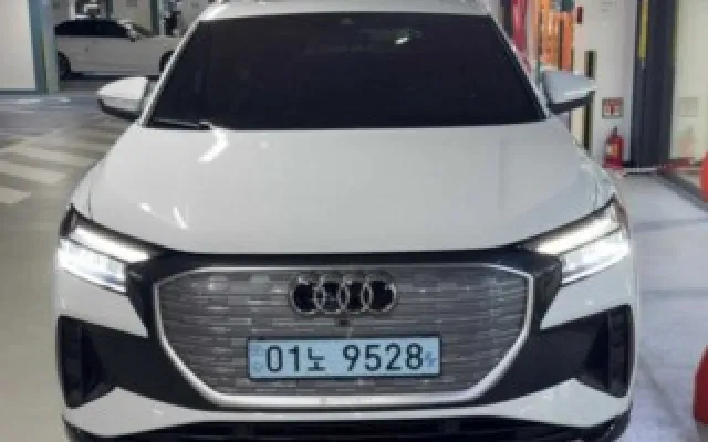 인천실매물중고차 Q4 e-트론 45 매물 사진 4 - 2025/08 18,070km